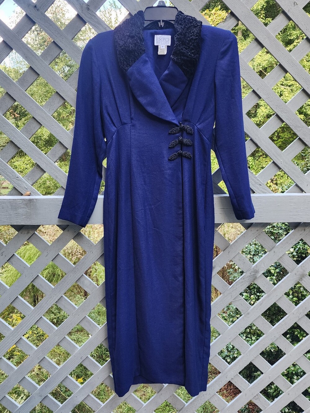 6p Vintage Dark Blue Long Sleeve Dress with Black Fur Collar